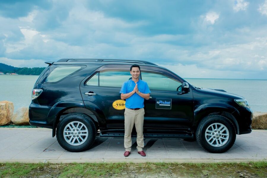 Pattaya: Private Customizeable City Highlights Tour & Driver - A private car is the smart way to spread out across Pattaya
