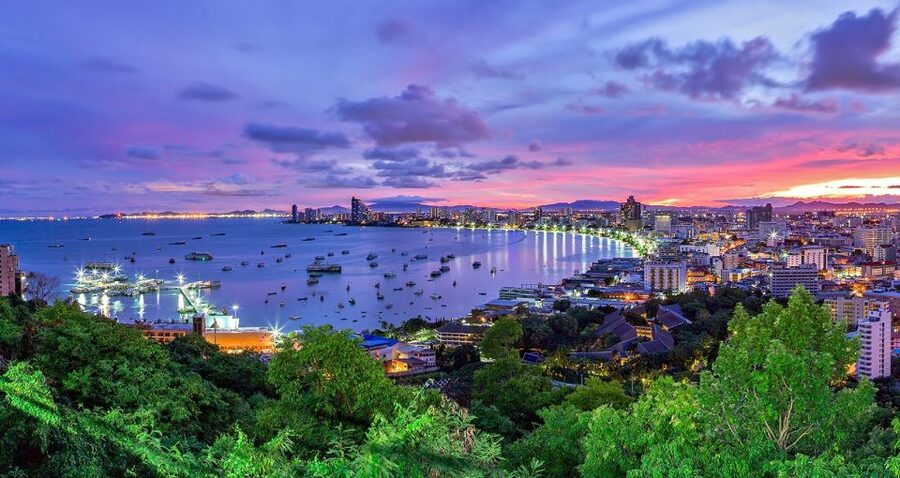 Pattaya: Private Customizeable City Highlights Tour & Driver - The driver makes or breaks the experience