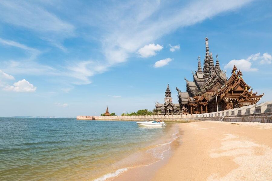Pattaya: The Sanctuary of Truth Admission Ticket - Choosing day or night admission