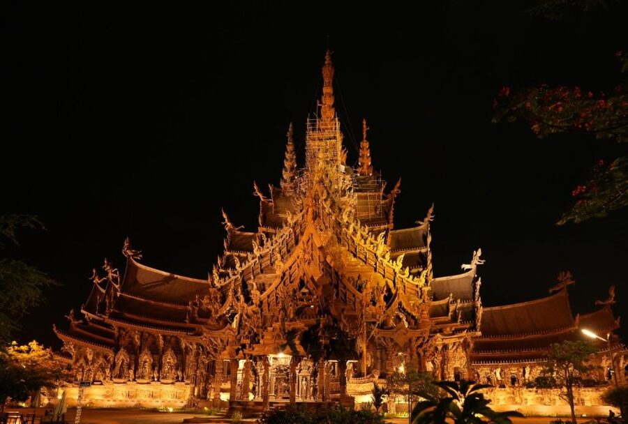 Pattaya: The Sanctuary of Truth Admission Ticket - Who will enjoy this Pattaya attraction