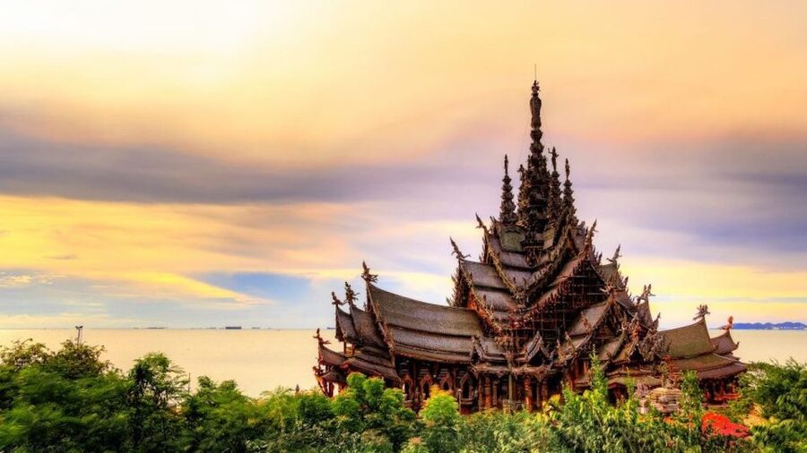 Pattaya: The Sanctuary of Truth Discounted Admission Ticket - Thai, Khmer, Chinese, and Indian ideas under one roof
