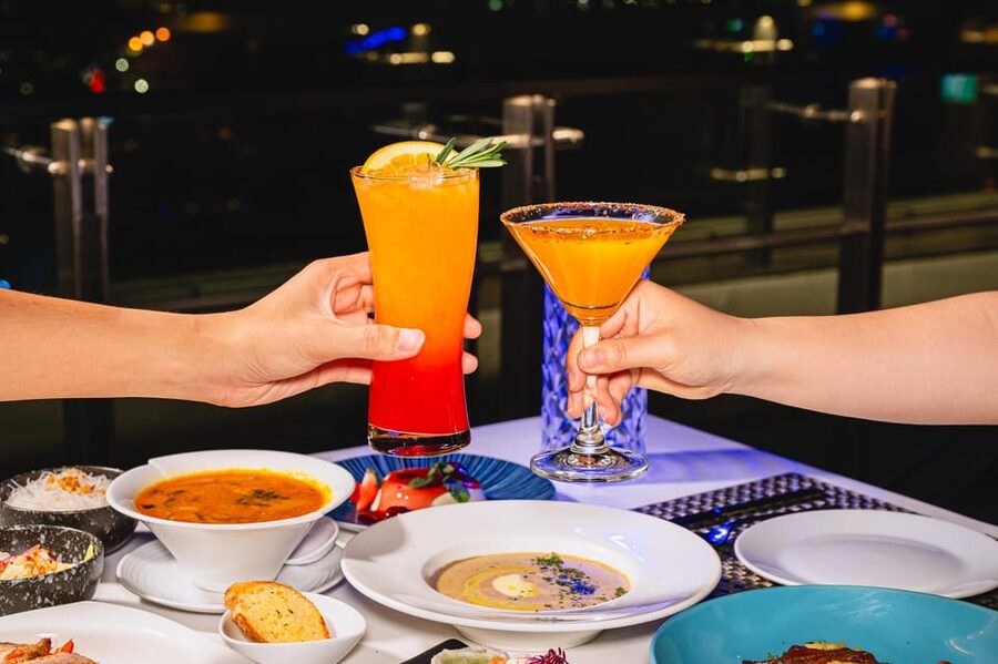 Pattaya: The Sky 32 at Grande CentrePoint Hotel - Practical details to know before booking