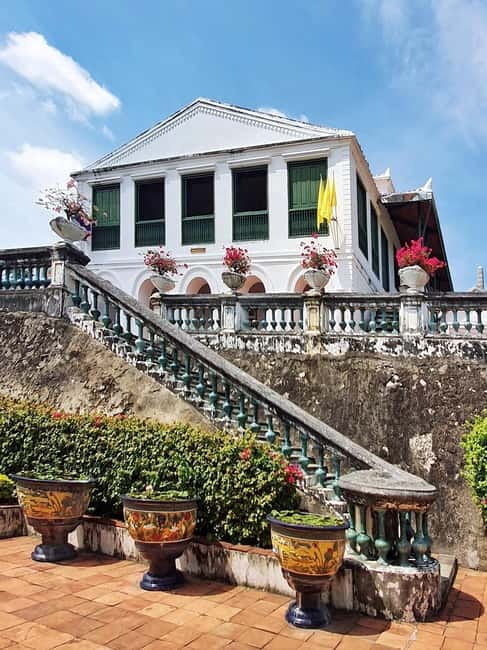 Petchaburi Temples & Royal Palace - small Join Group Tour - Who will enjoy this six-hour outing?