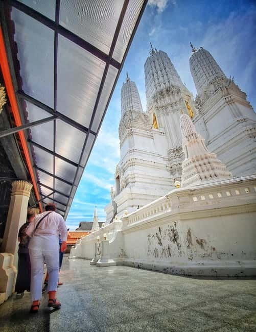 Petchaburi Temples & Royal Palace - small Join Group Tour - Why Phetchaburi makes a good day trip from Hua Hin