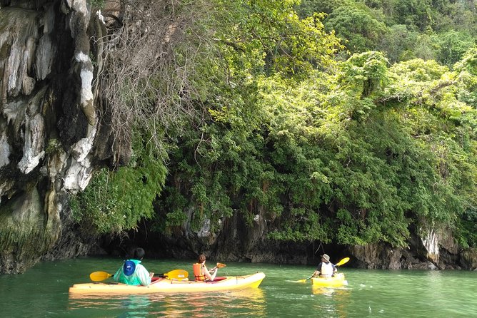 Phang Nga Bay kayaking day trip - Entering a hong, Phang Nga Bay’s hidden rooms