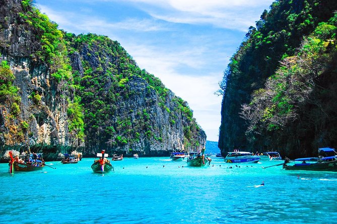 Phi Phi & Bamboo Islands Snorkeling Tour with Lunch by Speedboat - Phi Phi Don provides lunch and a change of pace