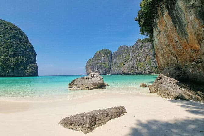Phi Phi Islands Exclusive Tour by Speedboat from Koh Yao Yai - Why this Phi Phi trip feels different from a standard boat tour