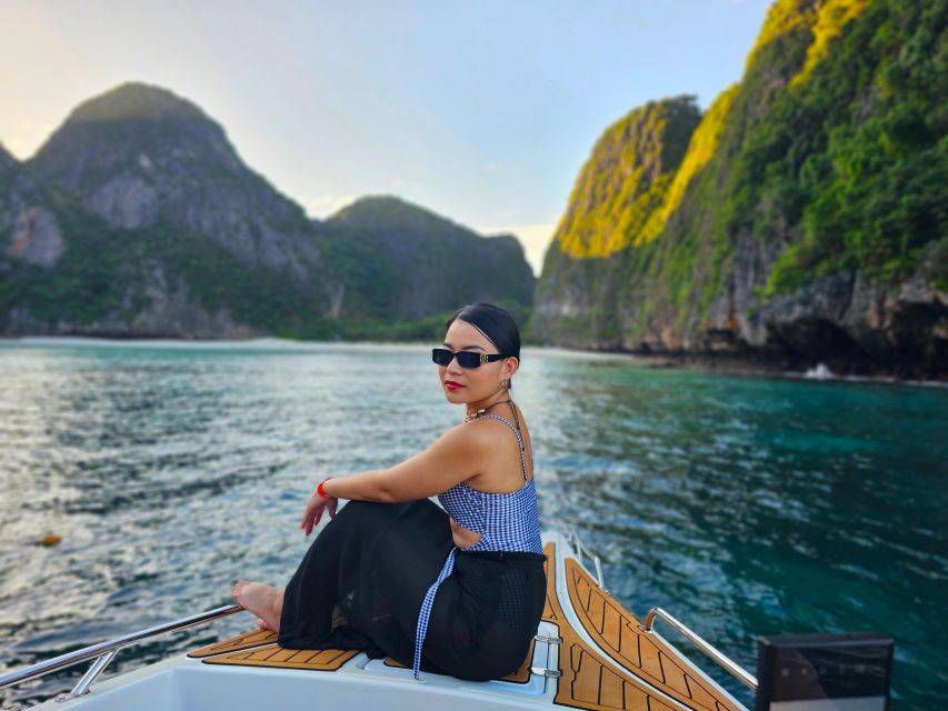 Phi Phi: Maya Bay, Bamboo Island & Plankton Full-Day Tour - Maya Bay: beautiful, famous, and crowded