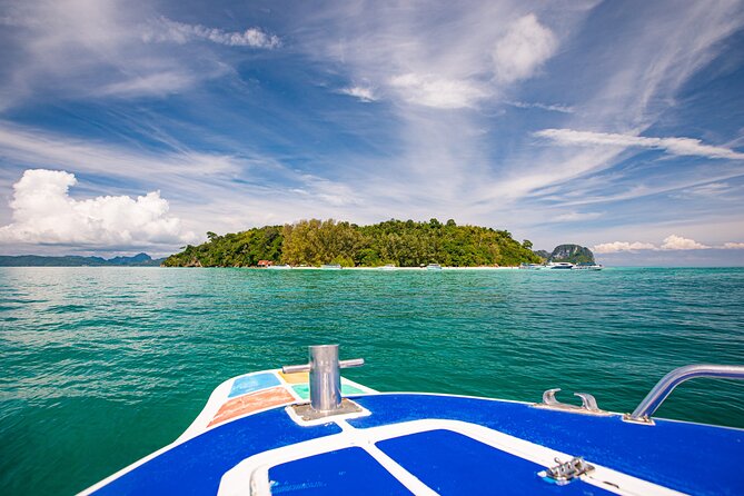 Phi Phi, Maya Bay, & Khai Islands Premium Trip from Phuket - Loh Samah Bay and the open-water pauses