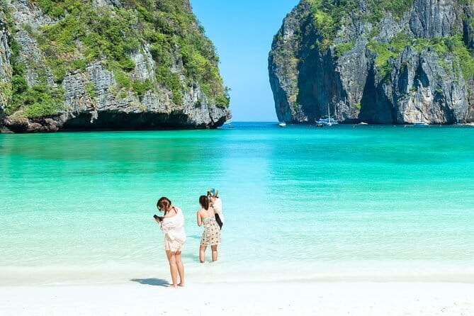 Phi Phi with Maya and Bamboo Island Day Trip by Speedboat - What this Phi Phi day trip is really like