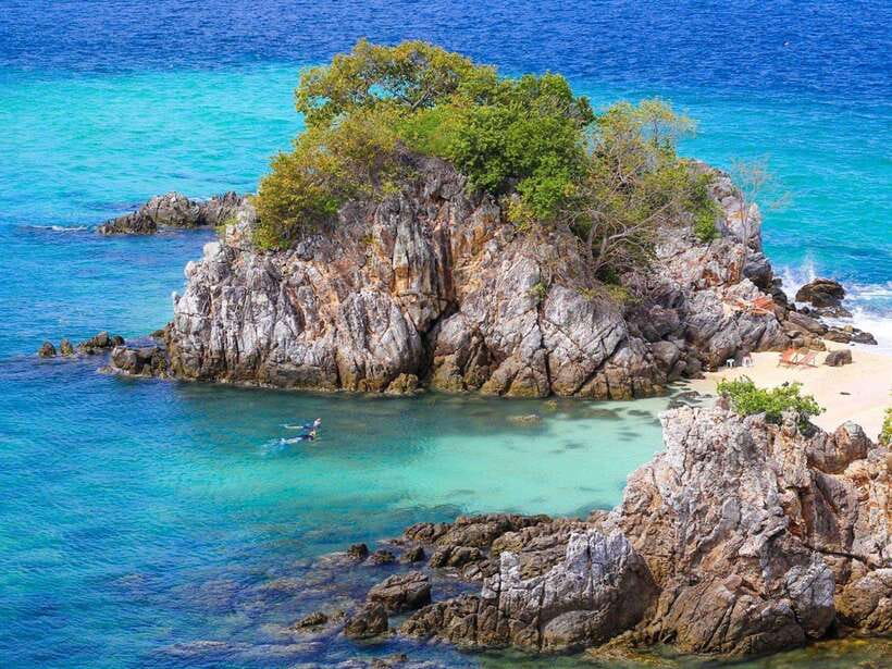 Phuket: 3 Khai Islands Snorkeling Tour - What the included food and equipment mean