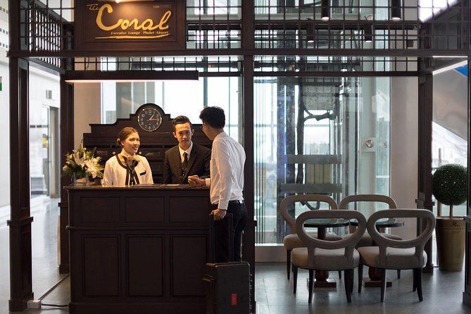 Phuket Airport VIP Fast-Track Immigration with Personal Guide - The arrival card is one detail you should handle early