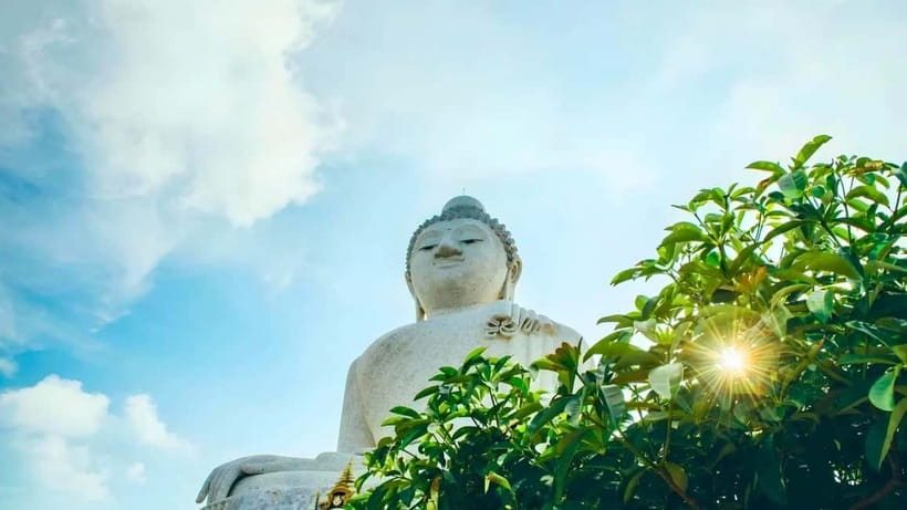 Phuket: Full Day City Tour with Night Market - The cashew factory tasting stop
