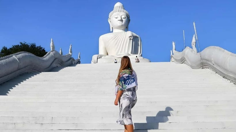 Phuket: Full Day City Tour with Night Market - Guides, drivers, and the small-group feel