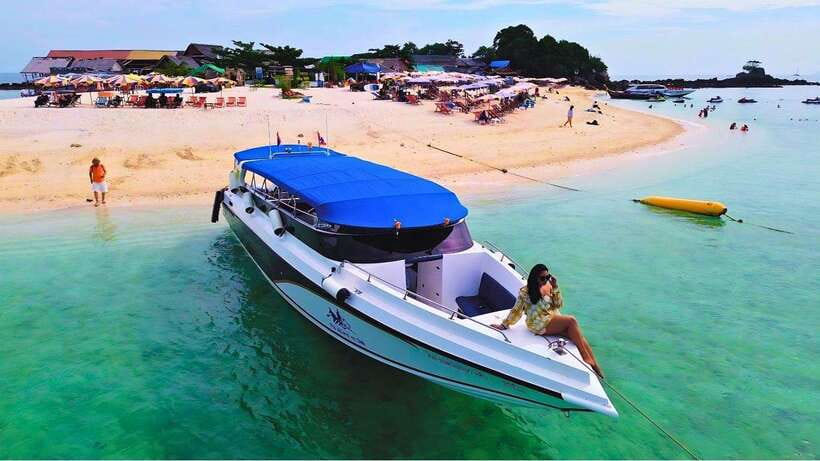 Phuket: Khai Nok, Khai Nai, and Khai Nui Island Day Trip - The speedboat ride across the Andaman Sea