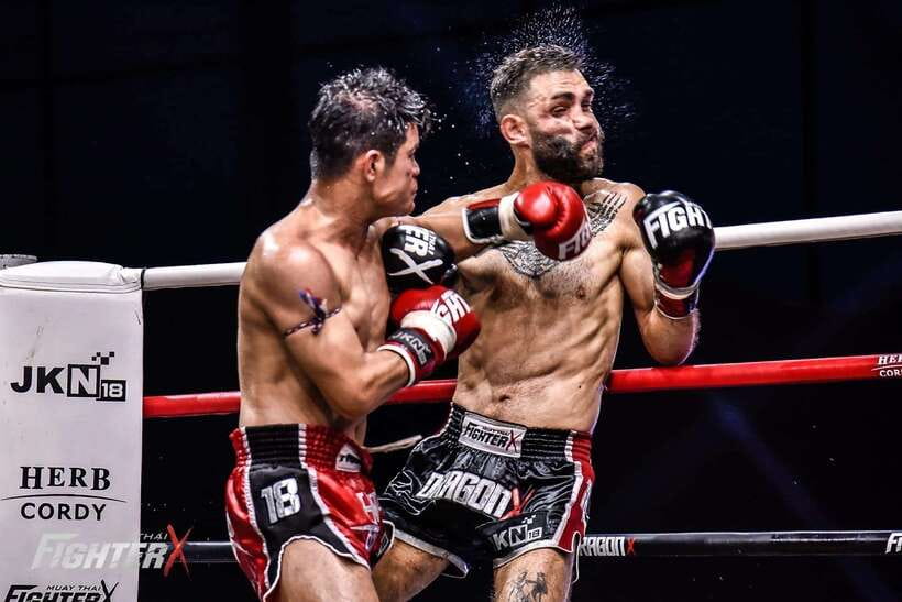 Phuket: Patong Boxing Stadium Muay Thai Match Ticket - Food, drinks, and the complimentary shirt