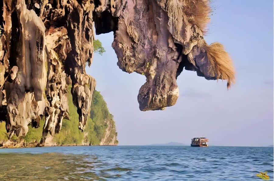 Phuket: Phang Nga,Hong & James Bond Islands by Big Boat - Why Phang Nga Bay works well by big boat