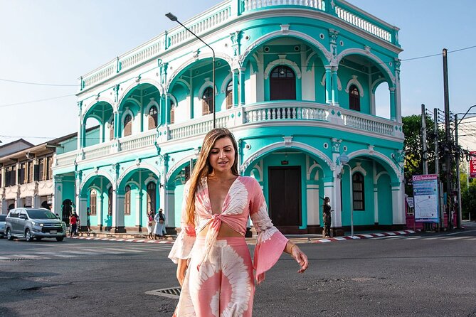 ️ Phuket Private Instagram Tour: All-Inclusive - Karon Viewpoint brings the postcard view