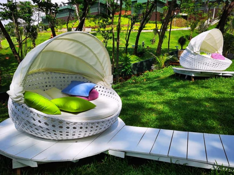 Phuket: Rock Beach Swing Entry Ticket - Scenic paths and the pace of the visit