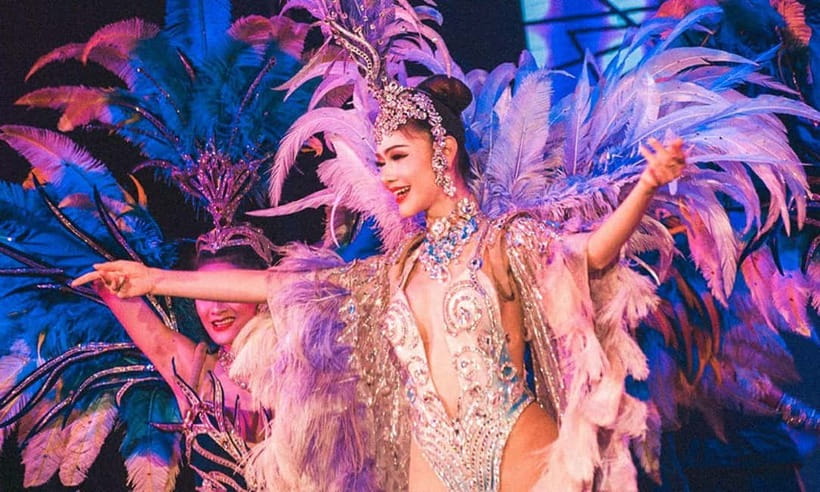 Phuket: Simon Cabaret Show Tickets Optional First 3 Rows - Choosing between standard and first-three-row seats