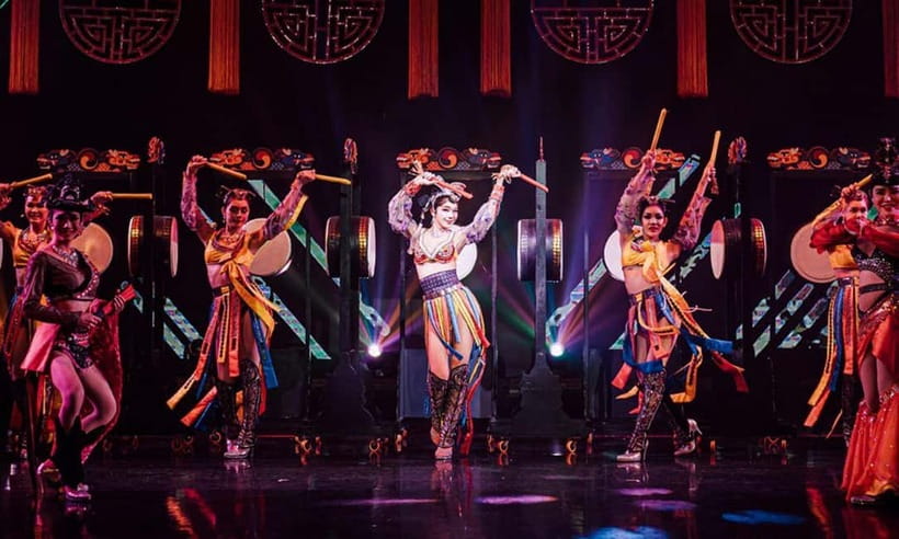 Phuket: Simon Cabaret Show Tickets Optional First 3 Rows - From imperial China to the Egyptian Sphinx