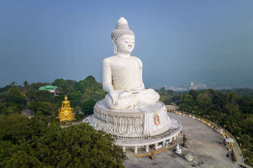 Phuket: Wat Chalong, Viewpoint, and Old Town Guided Tour - Why this half-day tour works