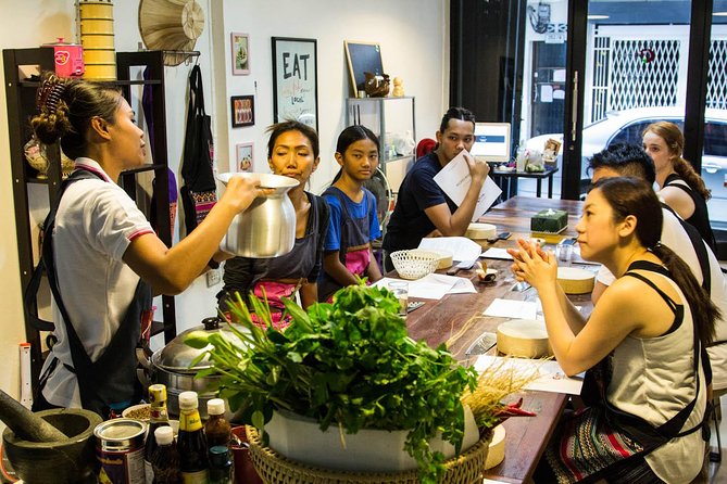 Pink Chili - Thai Cooking Class and Market Tour in Bangkok - Planning the visit