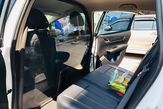 Private 100% Electric Transfer: Bangkok Airport Pickup/Drop-Off - A quiet electric arrival in Bangkok