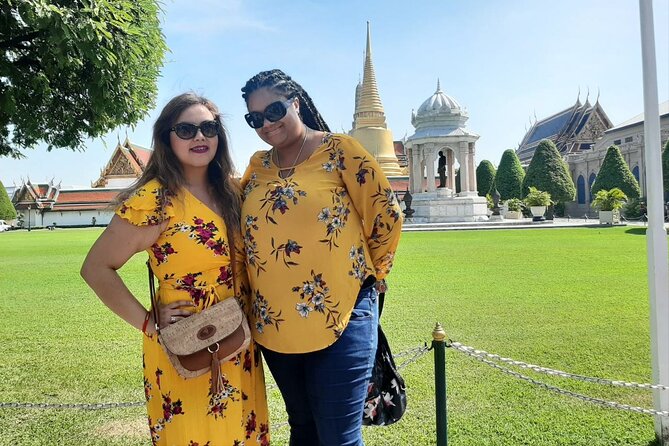 Private Bangkok City Tour One Day With The Grand Palace - Lunch, clothing, and the small practical details