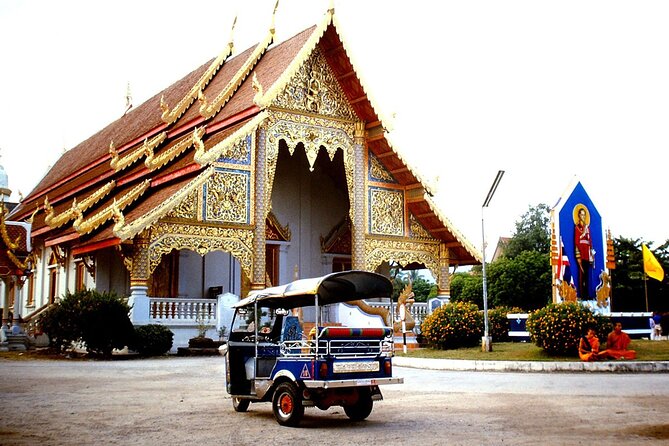 Private Chiang Mai Old City Half Day Tuk Tuk Tour - Wat Phra Singh and northern Thai design
