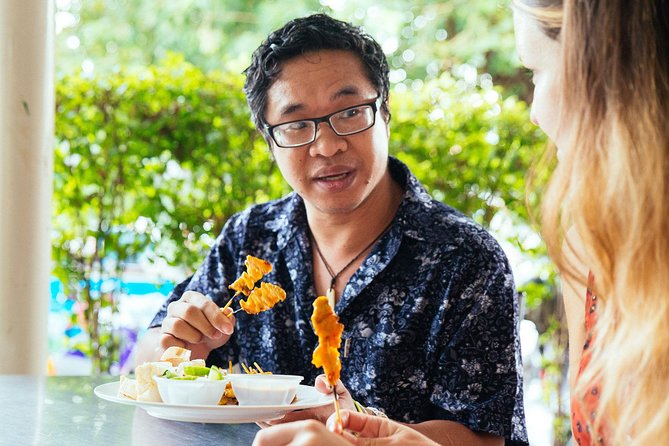 Private Culinary Kickstart Tour of Bangkok with a Local - Chatuchak Park and dessert