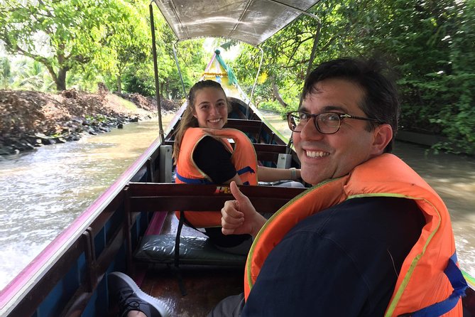 Private Excursion to Maeklong Railway and Floating Markets - What your private guide adds to the experience