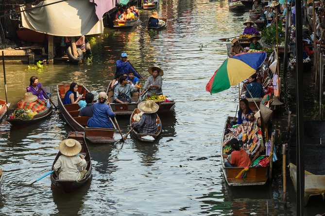 Private Excursion to Maeklong Railway and Floating Markets - Timing, heat, crowds, and other practical concerns