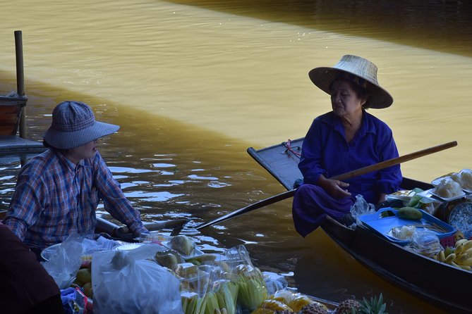 Private Excursion to Maeklong Railway and Floating Markets - Who should book this Bangkok excursion?