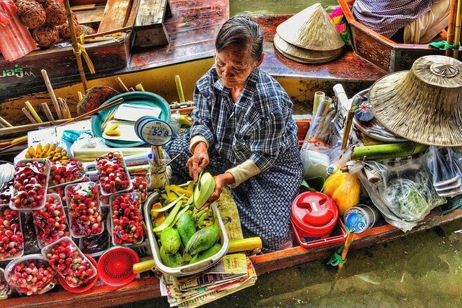 PRIVATE Floating Market + DRAGON Temple + DO like a Local - Wat Samphran, the Dragon Temple