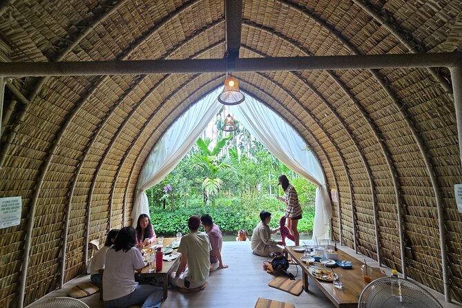 Private Floating Market, Train Market and After Rain Cafe Tour - Key points at a glance