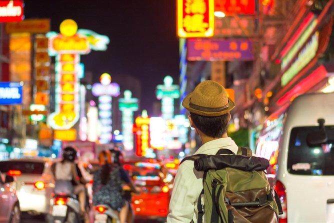 Private & Guided: Bangkok Top 7 Wonders With Local Thai Lunch - Wat Pho and the royal monastery of Wat Phra Chetuphon
