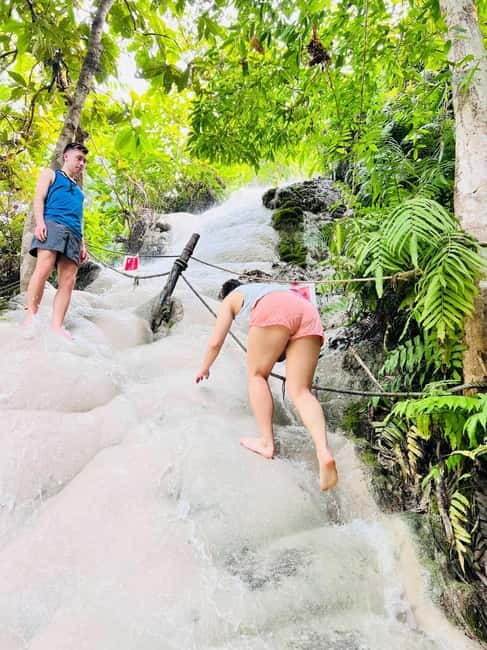 Private : Sticky Waterfall & Secret Temple & Karen Village. - Who should book this private outing?