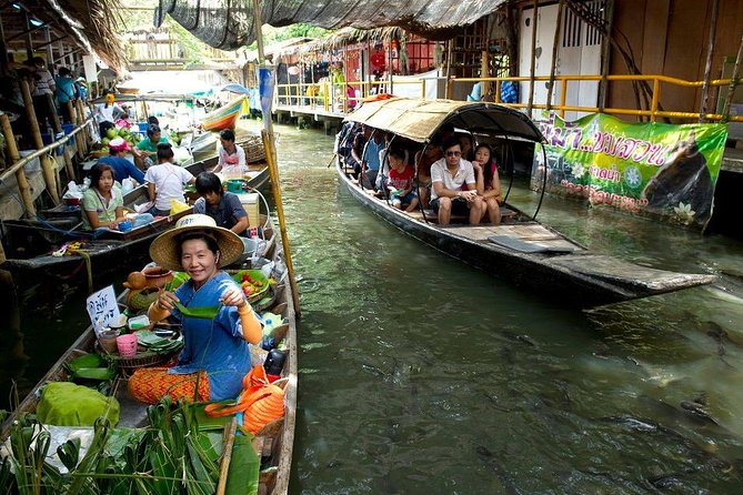 Private Tour: Damnoen Saduak Floating Market and Bangkok City Temples - Wat Benchamabophit and Bangkok’s marble architecture