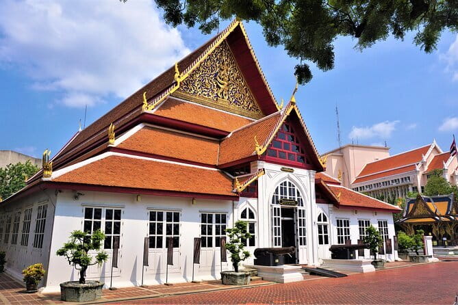 Private Tour: Grand Palace,Wat Phra Kaew, Museum&Cooking Class - Wat Phra Kaew and the Grand Palace in 90 minutes