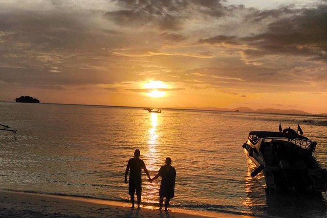 Railay and 4-Island Sunset Speedboat Cruise with Night Snorkel - Boat transfers and comfort