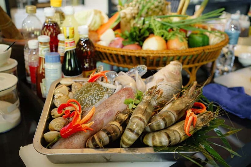 Railay: Hands-On Thai Cooking Class at Railay Beach - Group size, pace, and personal attention