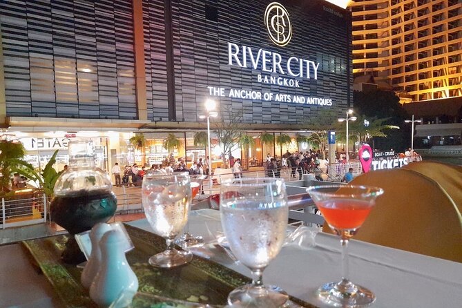 River Star Princess Dinner Cruise: Bangkok Chao Phraya River - Thai dancing, Khon masks, and live music