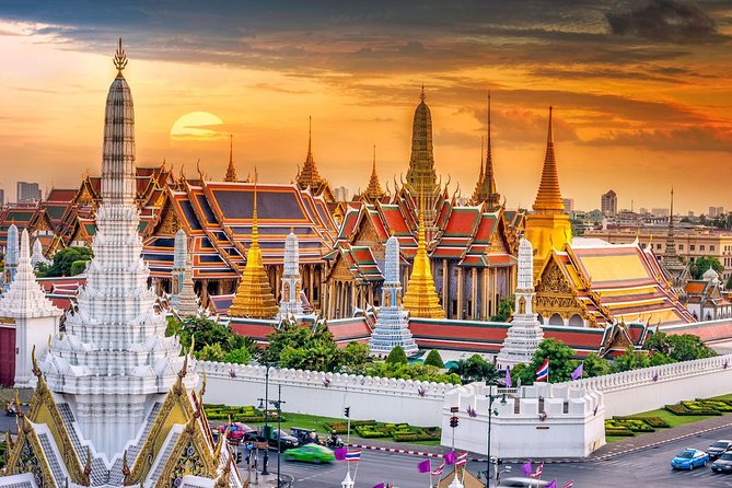 Royal Grand Palace and Bangkok Temples: Half Day Tour - Heat, clothing, and what to bring