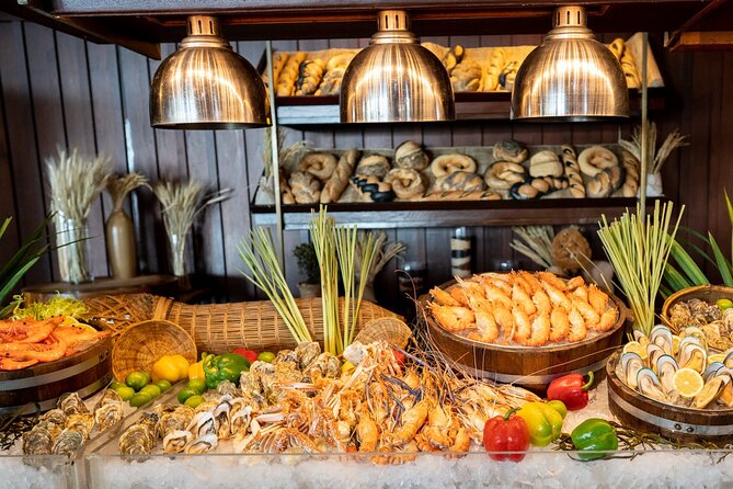 Sala Lakorn Riverside Buffet Dinner with Thai Show - How the four-hour itinerary works