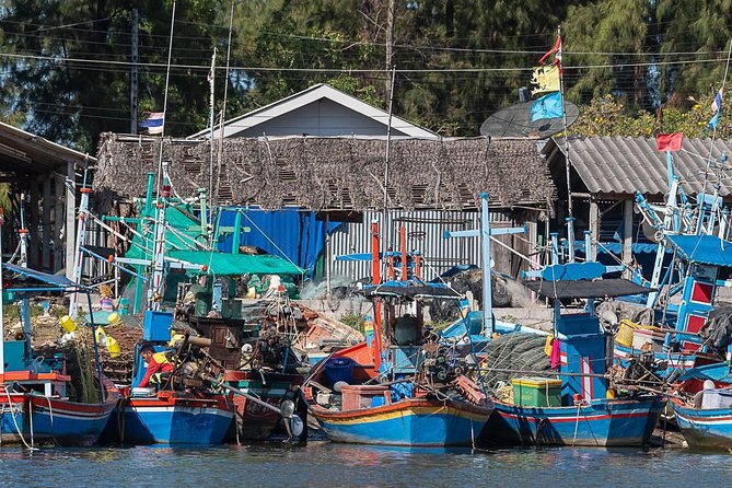 Sam Roi Yod National Park & Praya Nakhon Cave Join Group Tour - Beach time and the return boat