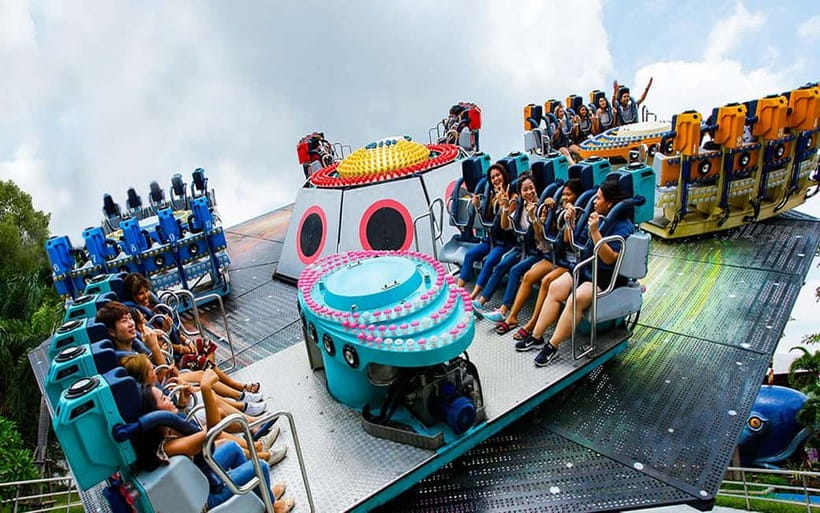 Siam Amazing Park Entry Ticket with Buffet Lunch (NON THAI) - What the buffet lunch adds to the price