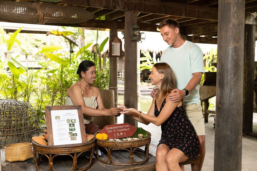 Siam Niramit Phuket Admission Ticket with Transfer Option - Who will enjoy Siam Niramit Phuket