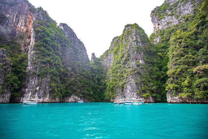 Snorkeling to Phi Phi Islands by Speedboat from Koh Lanta - Monkey Beach and the short sightseeing stop
