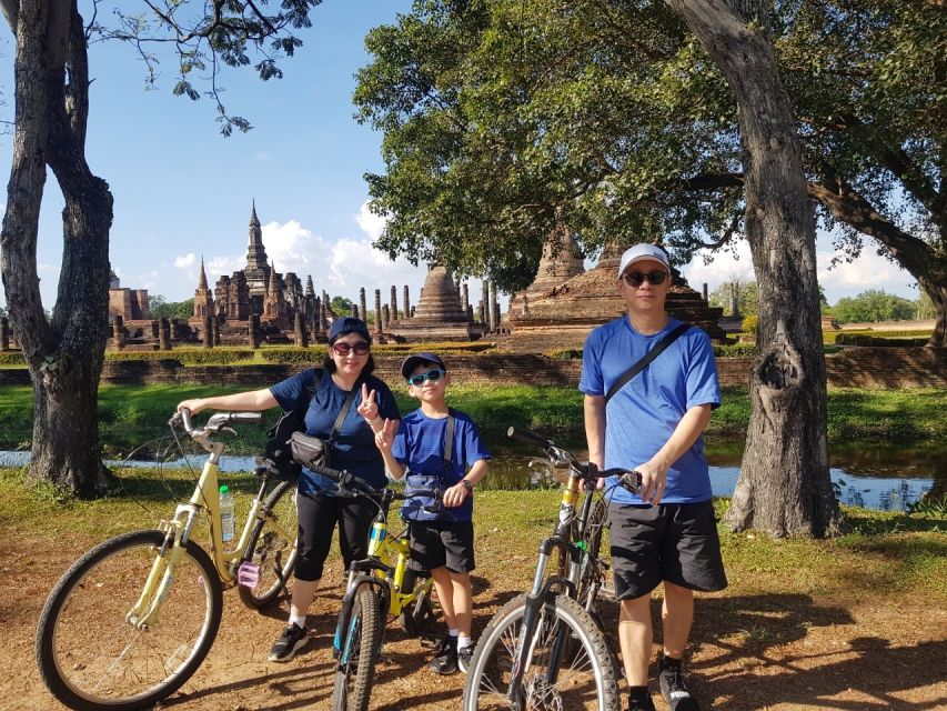 Sukhothai: Full-Day Historical Park Cycling Tour with Lunch - Key points to know before booking